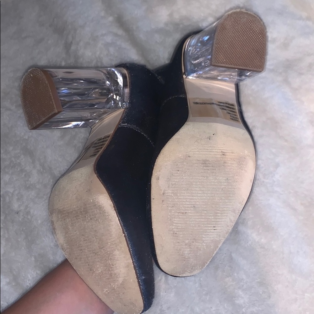 FASHION NOVA BOOTIES🤍⚡️ - Picture 3 of 4